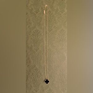 Factory 1:1 Plated With 925 silver 18K Gold Classic
Clover Necklace